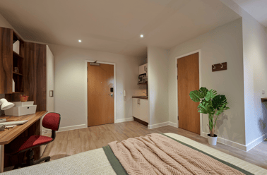 Deluxe Studio, Central Studios, 4 Greyfriars Road, Central, Reading - Image 2